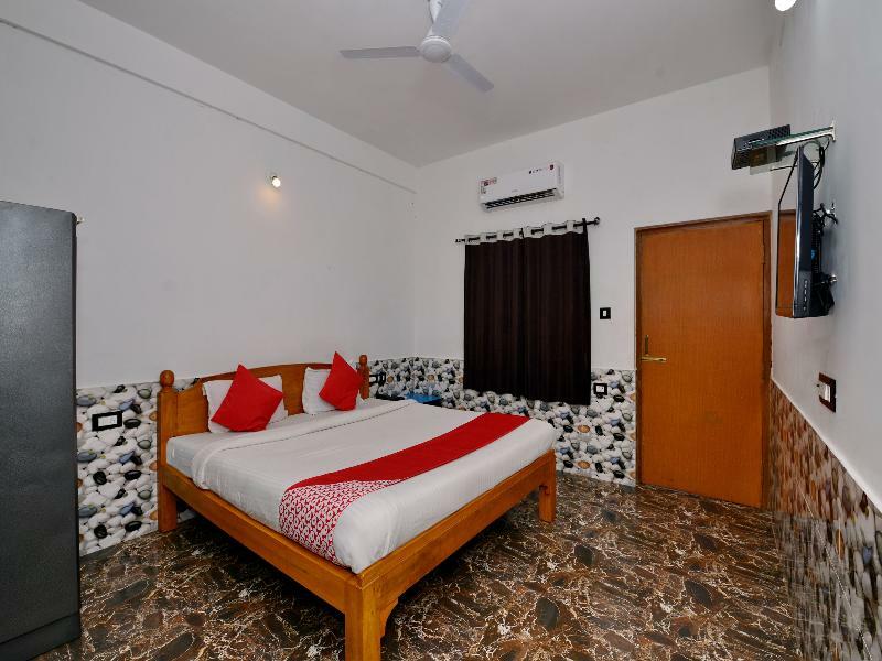 Oyo 10809 Hotel Tushar Inn Baga Buitenkant foto