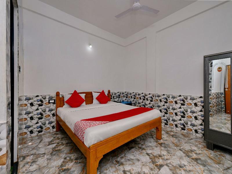 Oyo 10809 Hotel Tushar Inn Baga Buitenkant foto