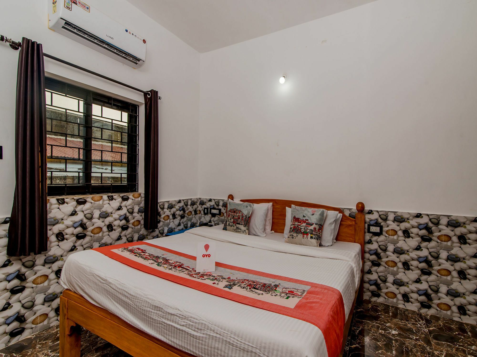 Oyo 10809 Hotel Tushar Inn Baga Buitenkant foto